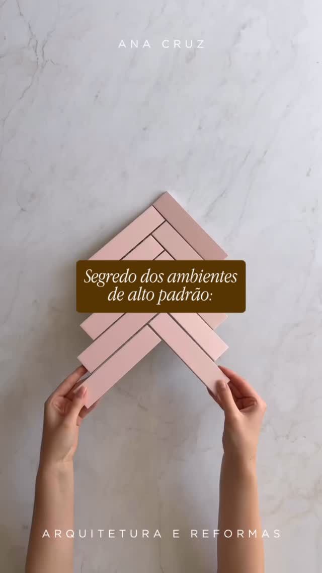 Se a ideia é fugir do óbvio na cozinha ou no banheiro... pastilha é sempre uma escolha cheia de personalidade! Eu gosto — e vocês? 😍

vídeo: | raw_decor

Ana Cruz
Arquitetura e Reformas